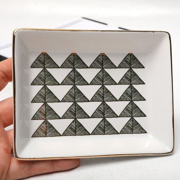 Danica Studio Ceramic Shadowvale Trinket Tray Jewelry Dish Catch-All Gold White - Picture 5 of 7